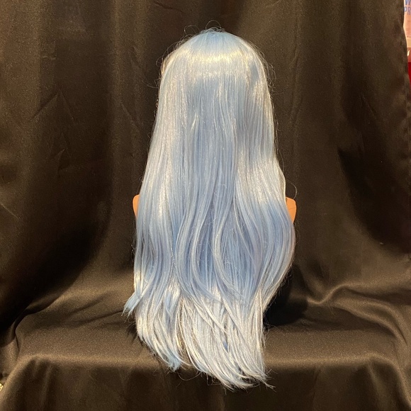 Bellami Synthetic Blue Wig 26" - Picture 1 of 3
